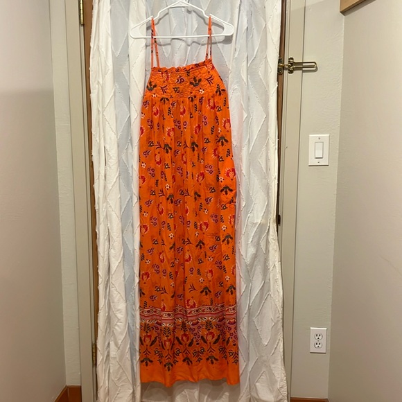 Anthropologie Dresses & Skirts - Darling floral Anthropologie maxi dress size Large. NWT
